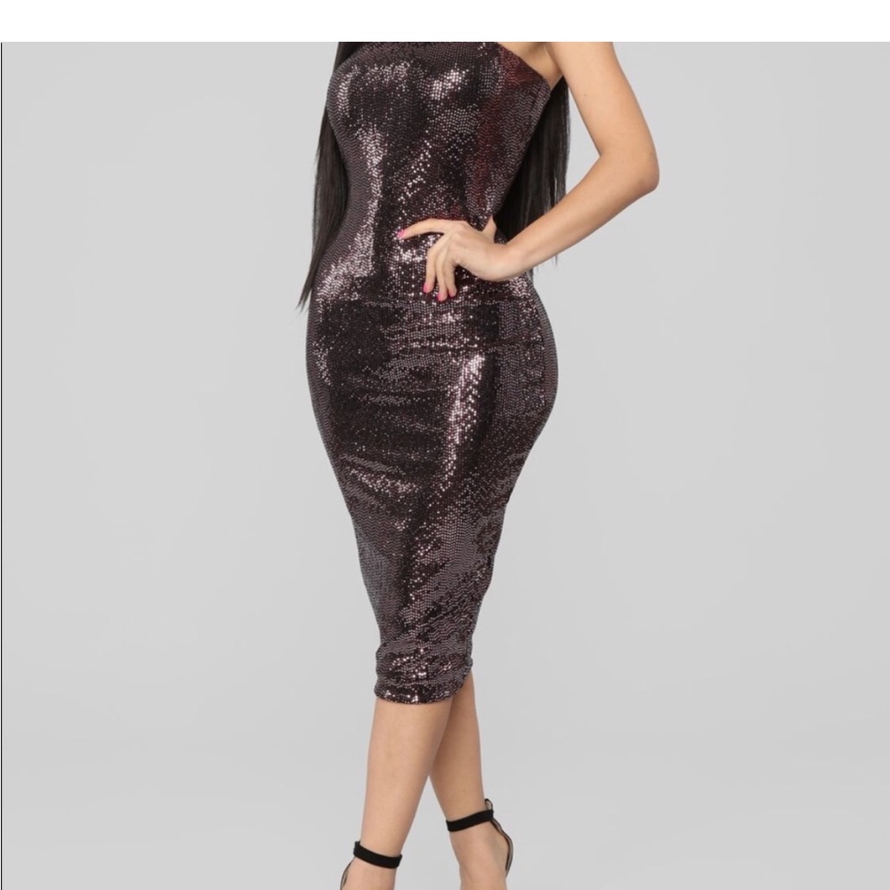 NWT FashionNova Midi Sequence Tube Dress
